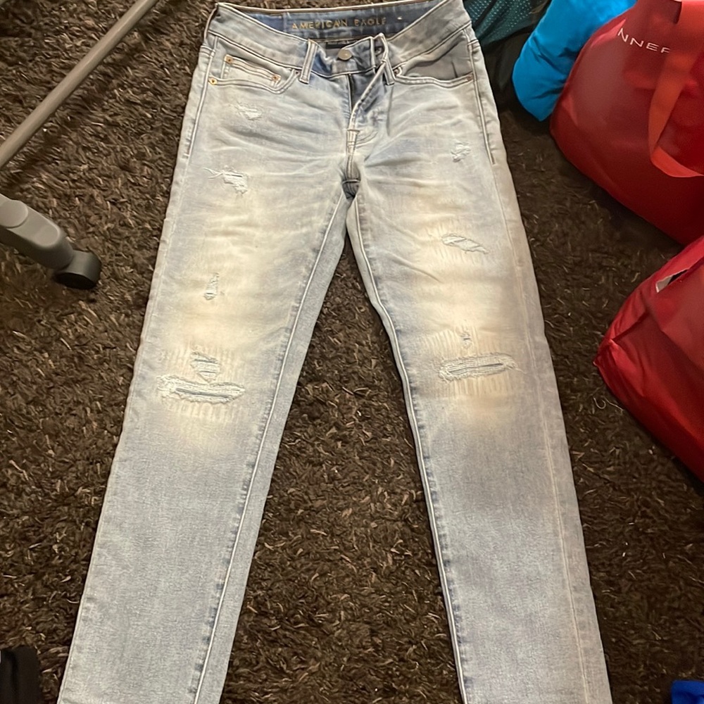 NWOT- Men’s American Eagle Jeans (28”)